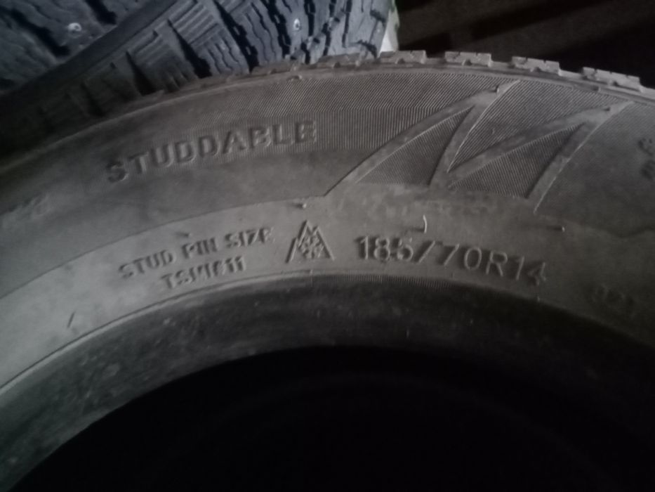 Продам шиный размер 14