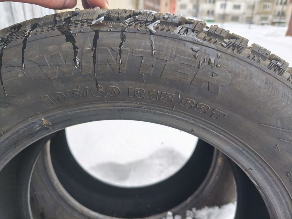 Зимни гуми тигър 195/60/15  3 броя!
