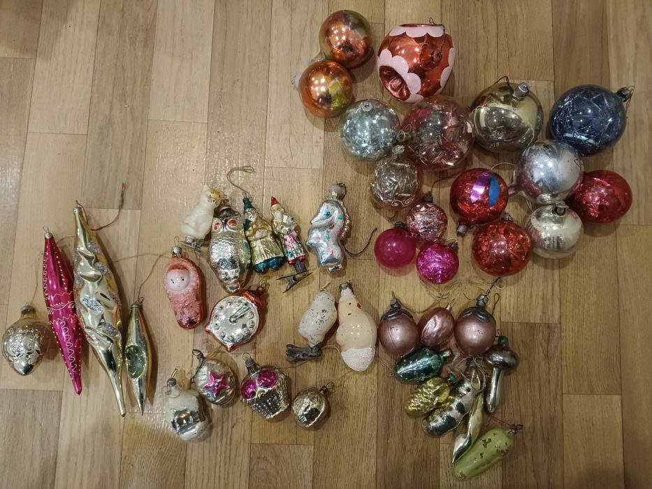 Стеклянные игрушки