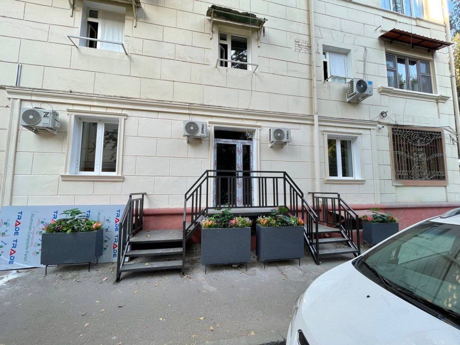 Аренда {не жилое} коммерческая недвижемость ул.ШотаРуставели