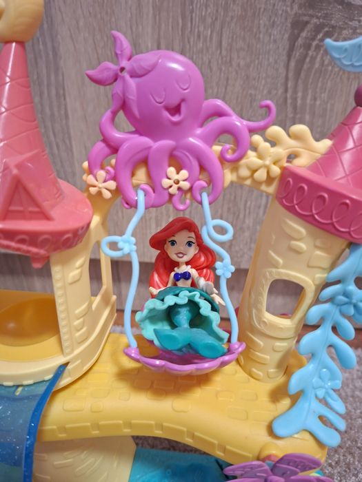 Комплект Disney Princess, Замъка на Ариел