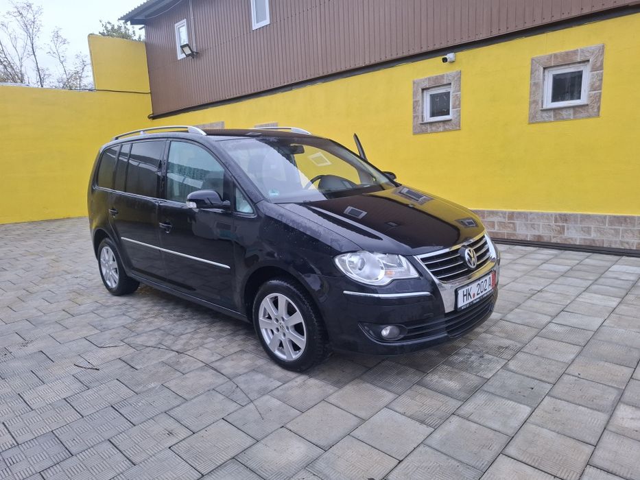 Vând Volkswagen touran 2009//7 locuri