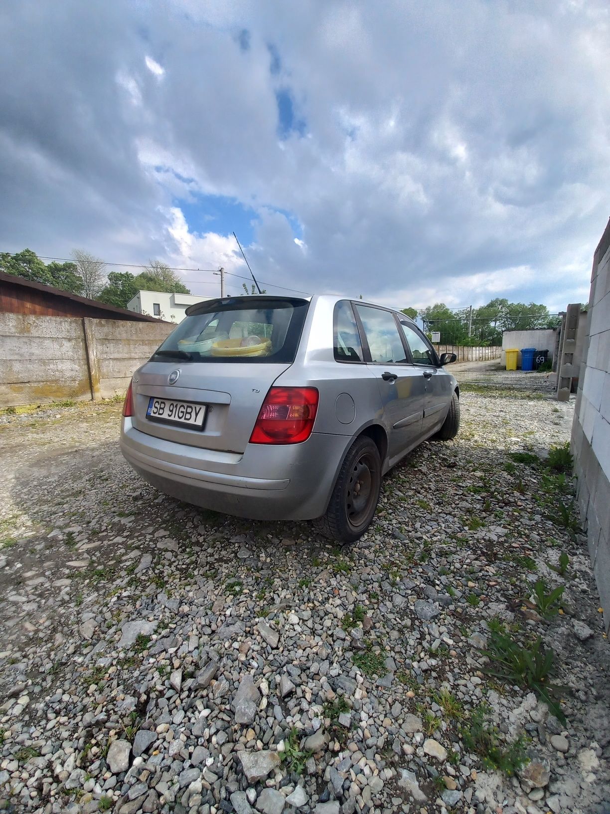 Vând Fiat Stilo 1.9 diesel an 2005