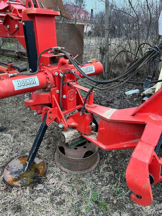 Gregoire besson plug 6 trupite impecabil