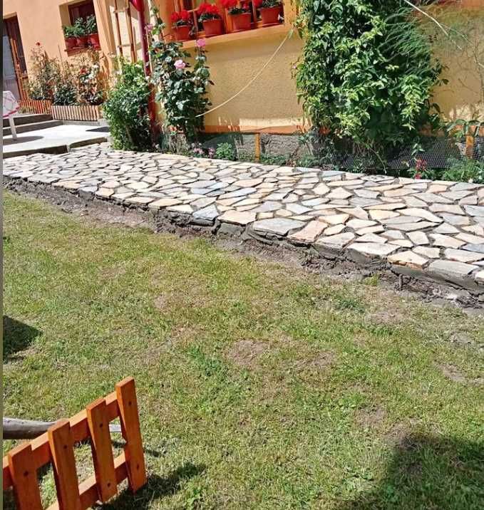 Piatra Naturala de Munte