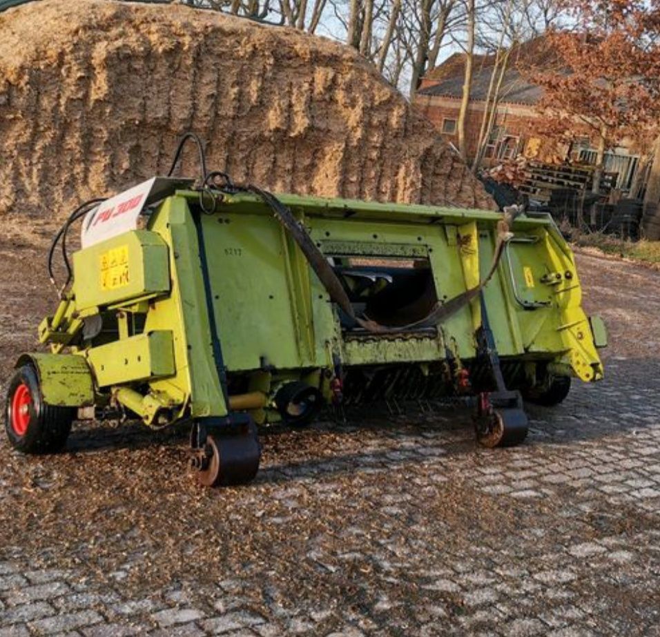 Хедер силажокомбайн Claas Jaguar