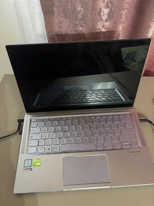 Asus Zenbook UX431FN