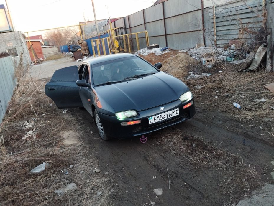 Мазда 323f ba в отличном состоянии