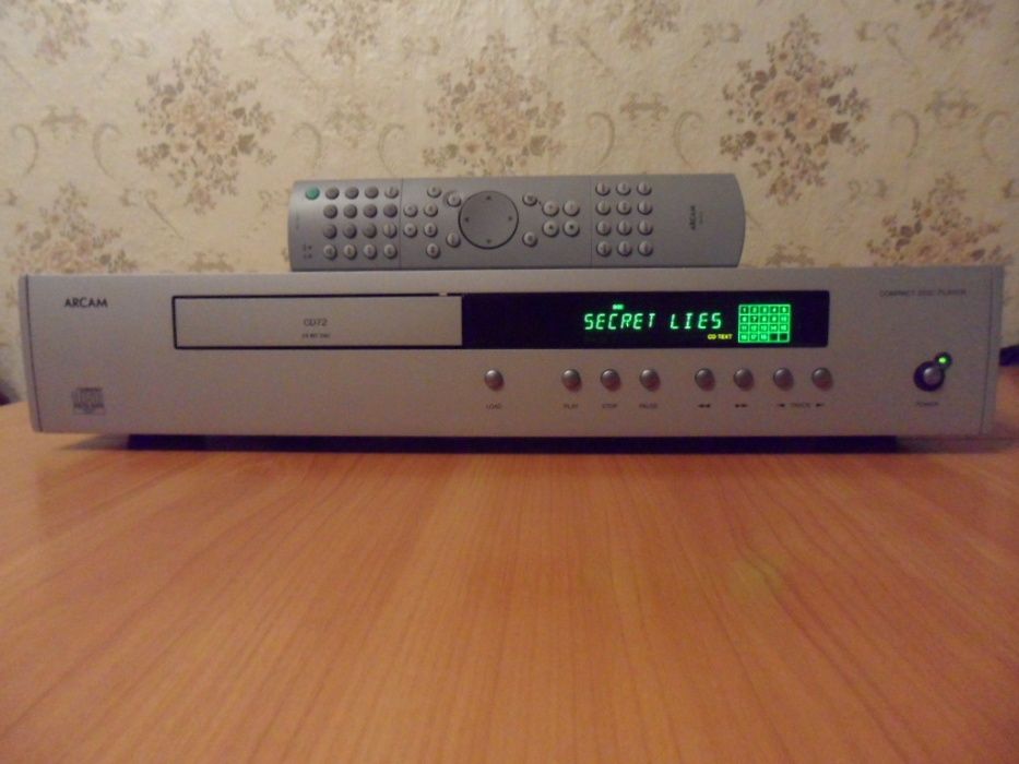 Проигрыватель компакт-дисков Arcam CD72 DIVA