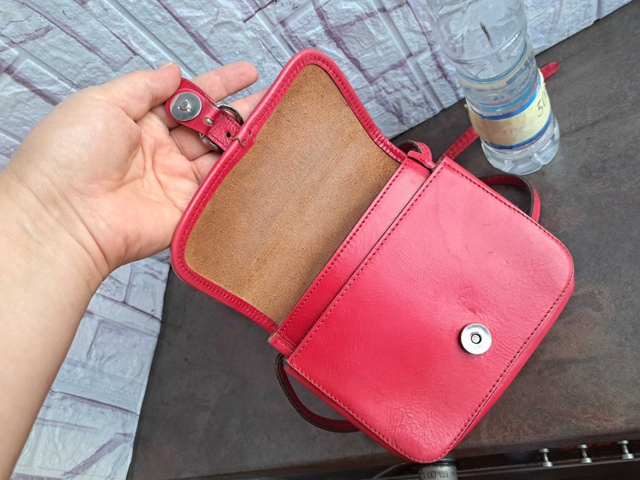 дамска чанта,червена малка чантичка-естествена кожа