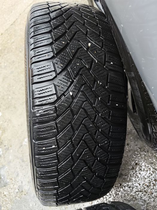 205 55 16" Опел Астра зафира вектра