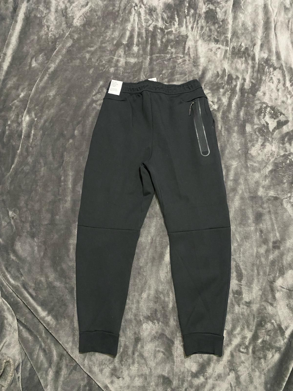 Pantaloni Nike tech fleeche