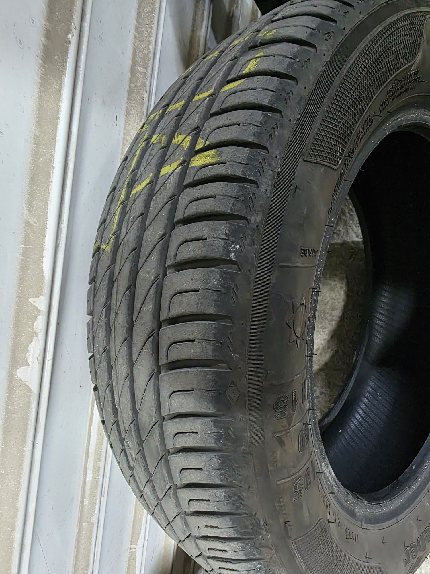 Kleber HP4 195/60/R15