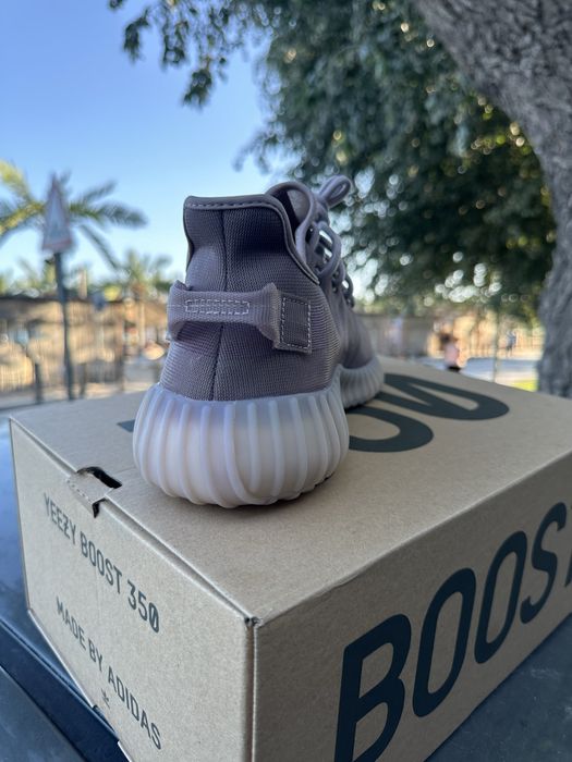 Adidas Yeezy 350