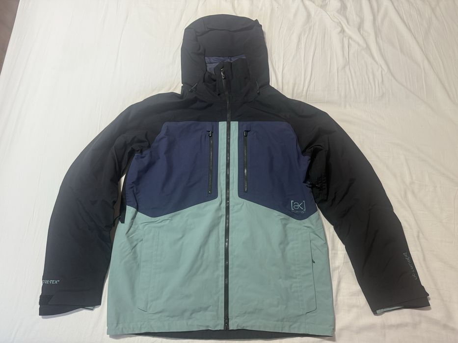 Vand  Geaca Burton AK 2L SWASH