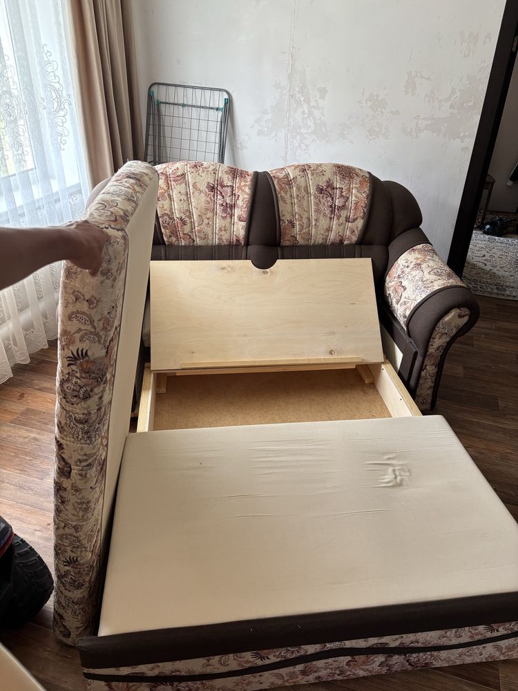 продам диваны в хорошем качестве