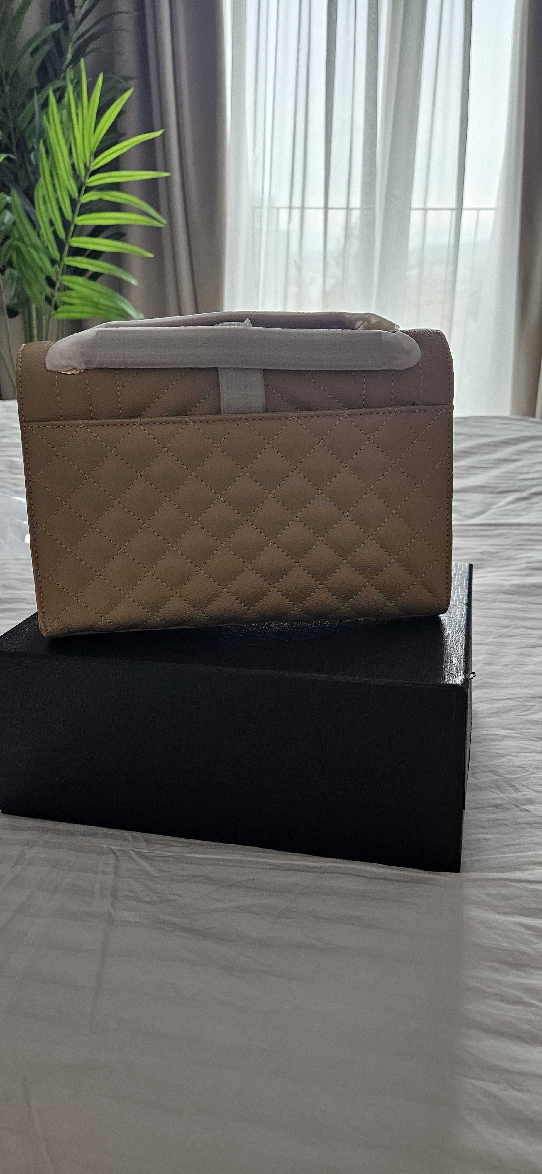 Vand Poseta  bej ,noua,YSL