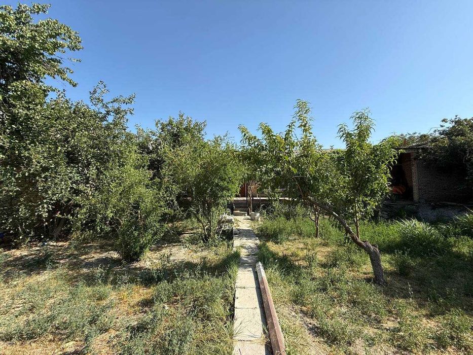 TAYYOR 15 SOTIQLI hovli sotiladi