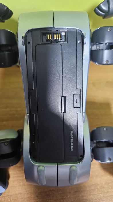 Robot câine Sony aibo ers-210