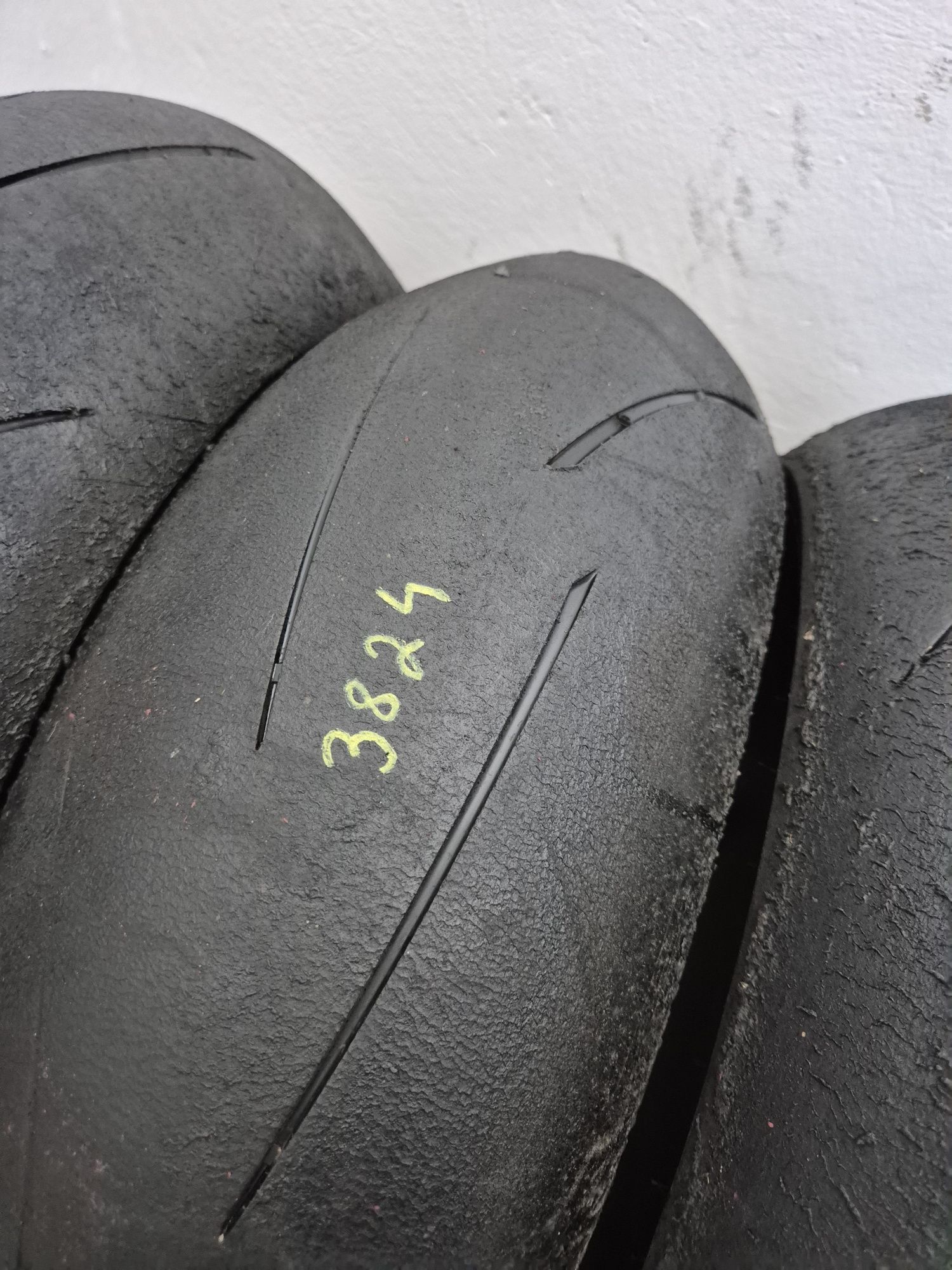 Anvelopa moto semislick circuit 200 55 17 Metzeler ractec dot 2024 Met