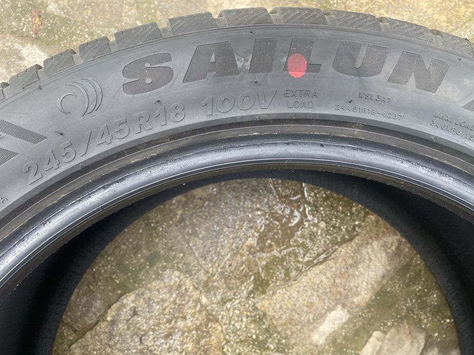 Зимни гуми 245/45/18
