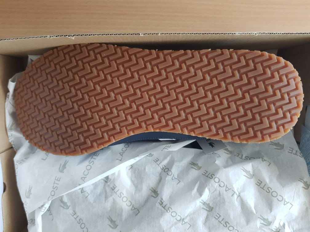 Pantofi/adidasi lacoste originali mar. 44 1/2