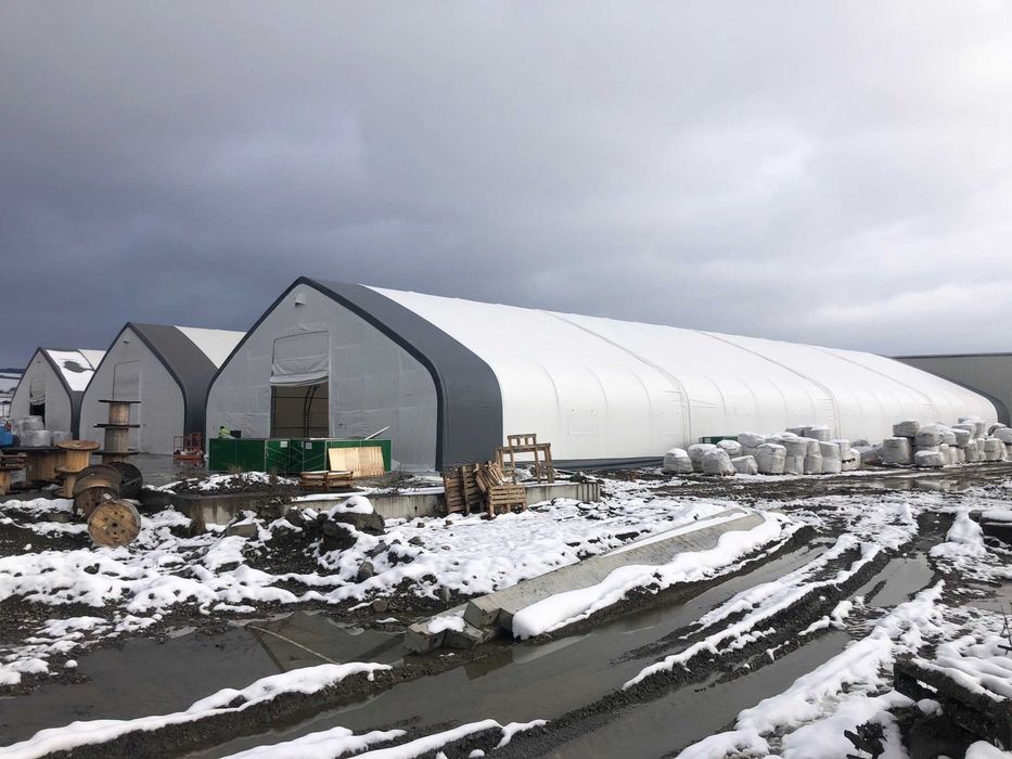 Cort industrial 21x61 metri, tip hală pentru depozitare