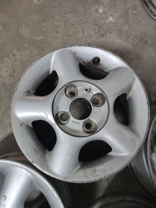 Продавам джанти 4х100