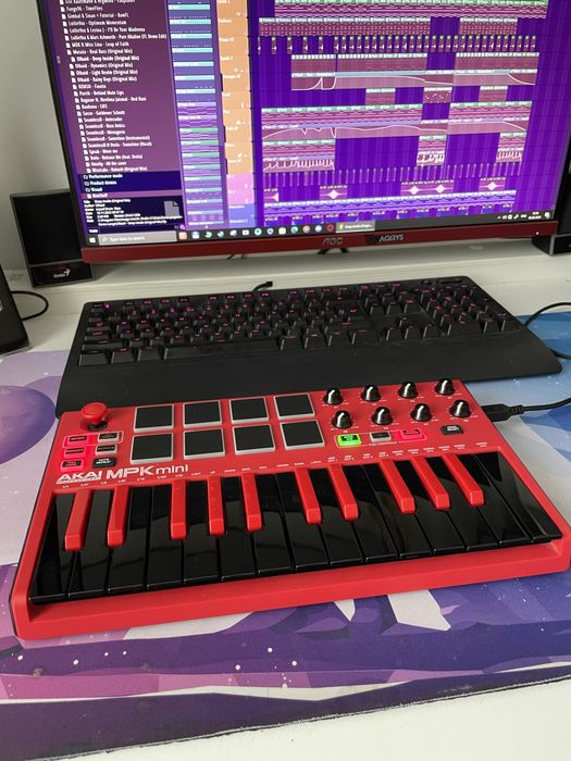 Akai MPK Mini Mk2 Limited Edition (Red)