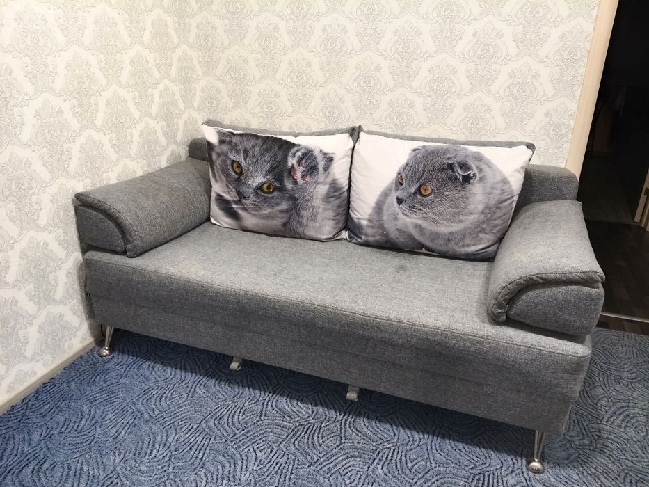 Продам диван.Раскладной диван с нишей для хранения — отличное состояни