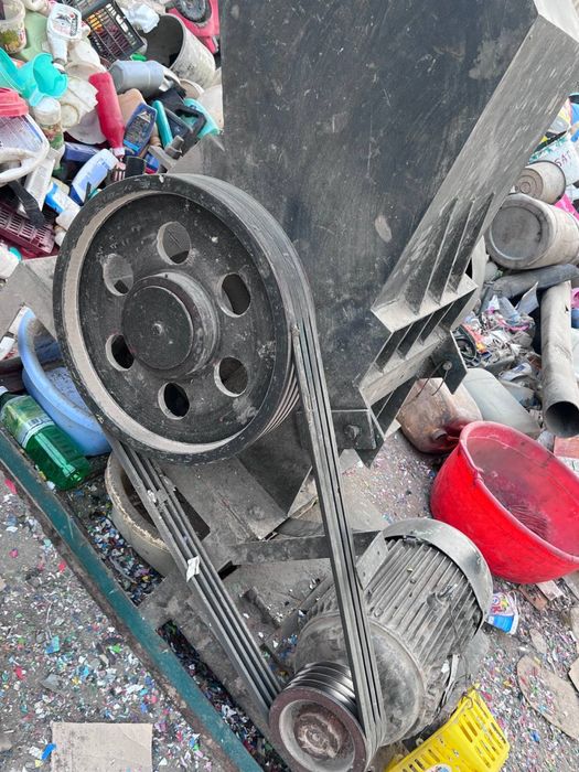 Drabilka aparat sotiladi.