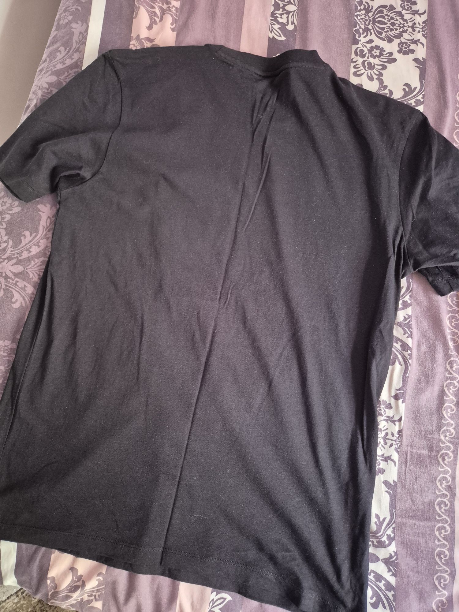 Нова тениска  HUGO BOSS