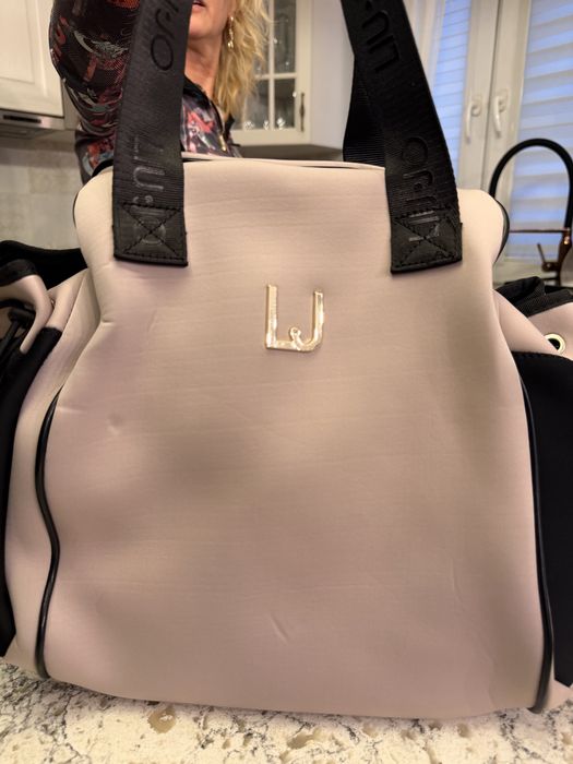 Чанти Liu Jo ,Guess Оригинални