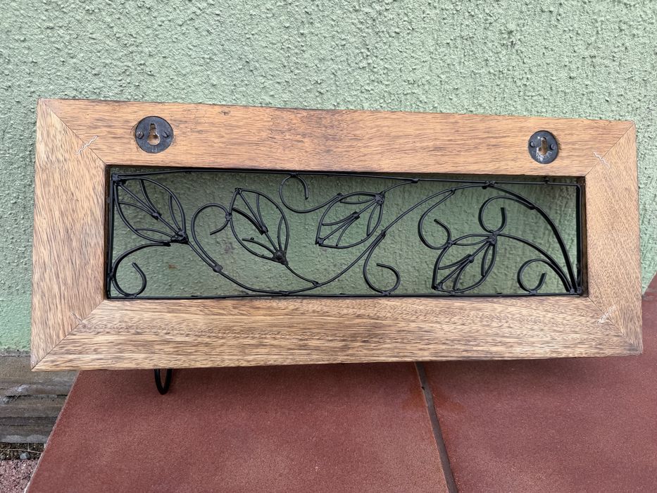 Cuier din lemn cu 3 carlige