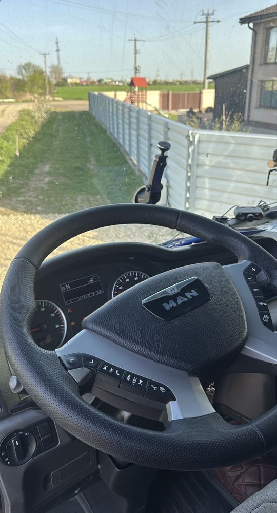 Vand ansamblu cereale format din man tgx eev 2013 + benalu 2020