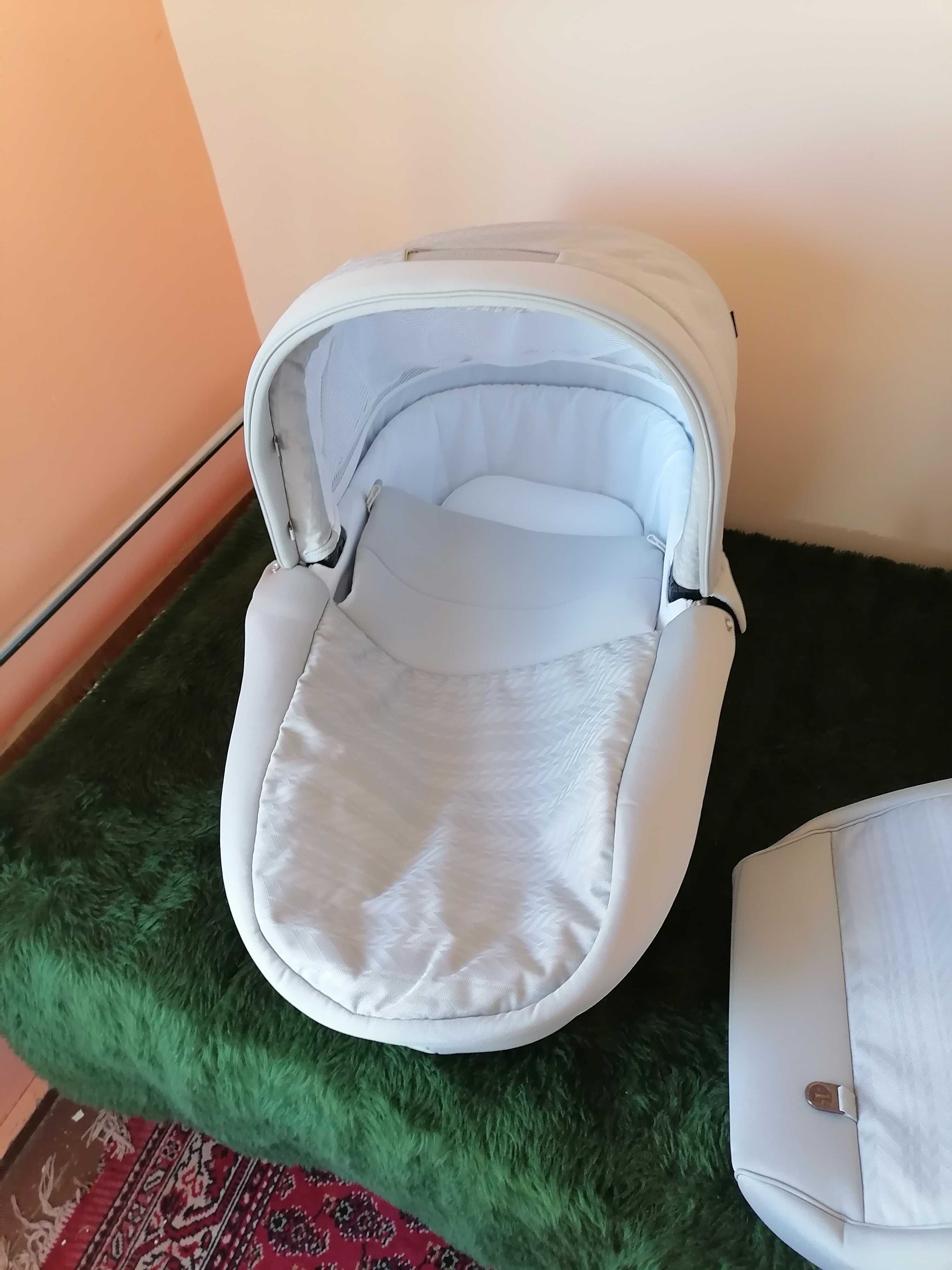 Продавам:Детска количка Peg Perego BOOK 51 ELITE MODULAR 3 В 1 MOONSTO