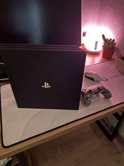 PlayStation 4 pro на 1tb