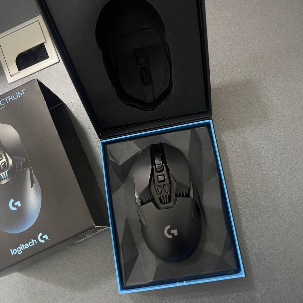 Беспроводная мышь Logitech G903