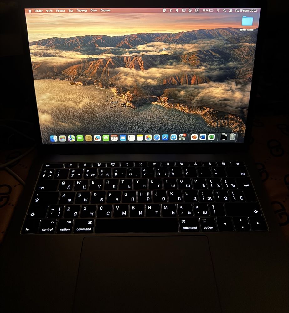Macbook pro 13 2017 ноутбук