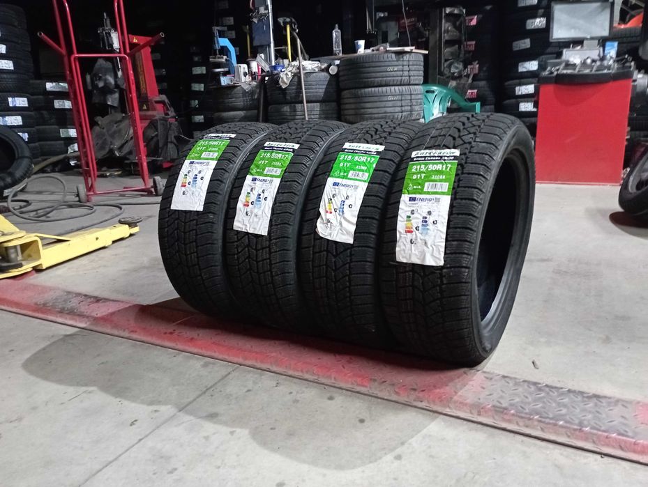 Anvelope Autogreen 215/50/17 Noi De Iarna