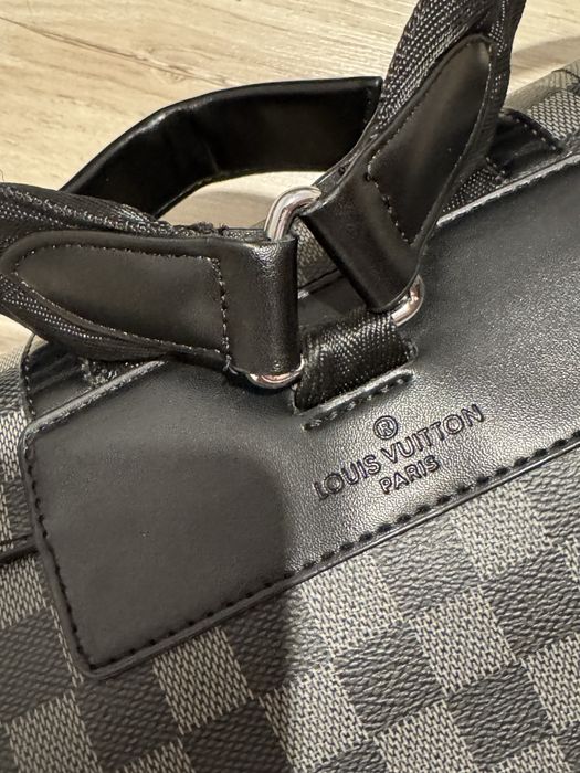 Louis Vuitton Ghiozdan Travel Bag