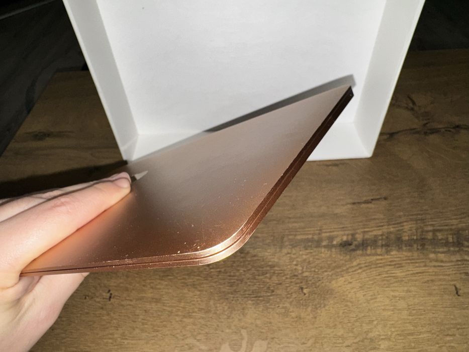 Macbook Air 13 inch 2020