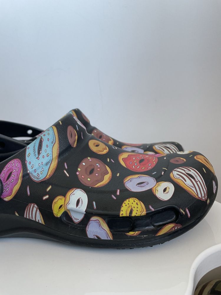 Crocs Bistro donuts negru M9 W11