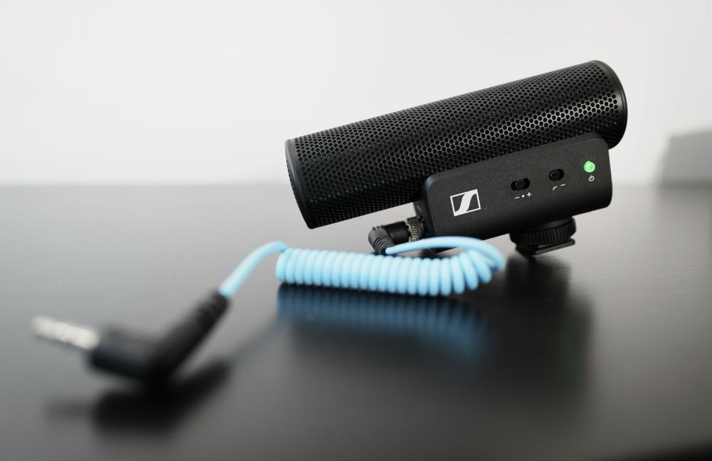 Sennheiser MKE 400 MKII, microfon profesional pentru camere video