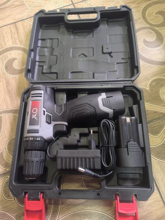 Шуроповерт оригинал