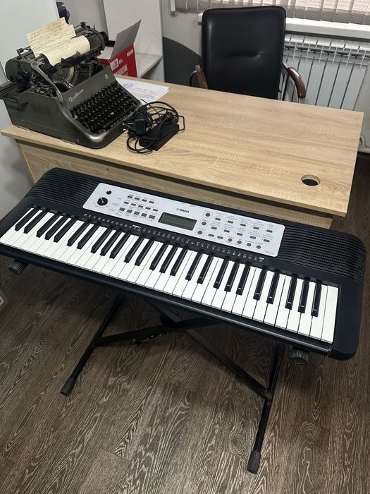 Синтезатор Yamaha YPT-270