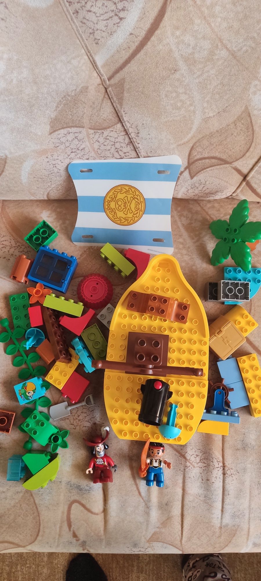 Продам конструктор lego. Пиратский корабль