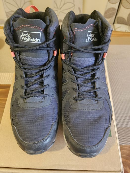 Туристичeски обувки Jack Wolfskin