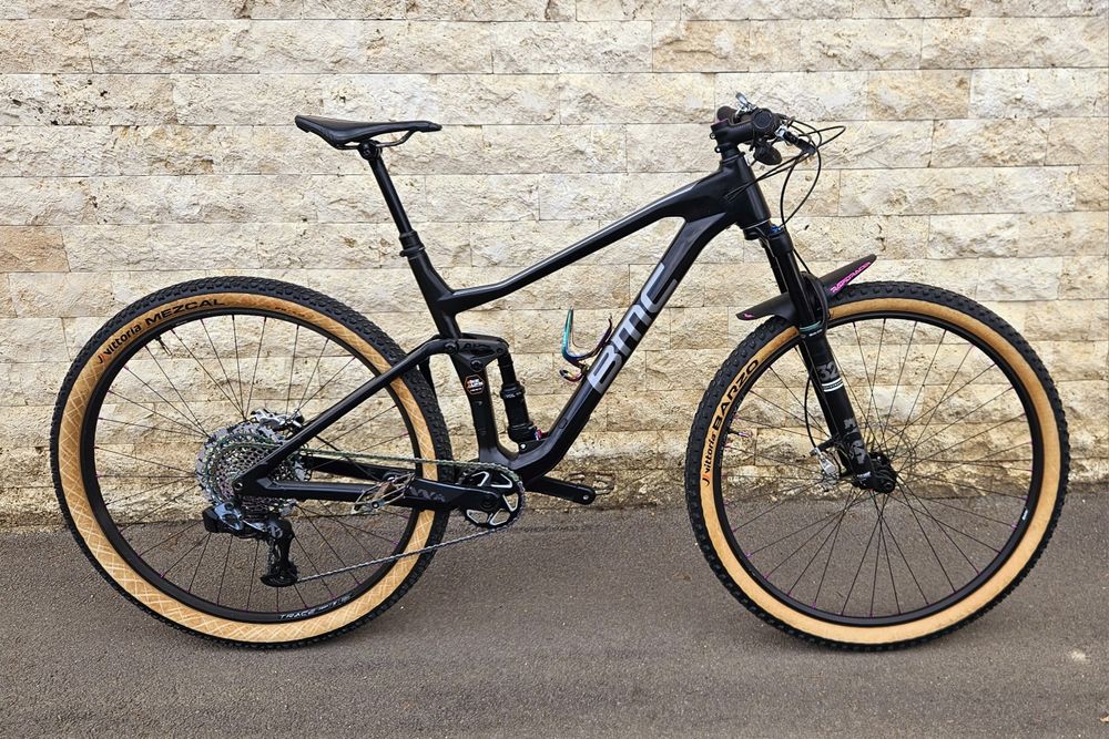 XC Full Suspension Carbon XX1 Rainbow AXS BMC Agonist 29 L Fox
