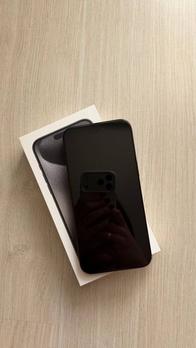 iPhone 15 pro max 256 gb black titanium